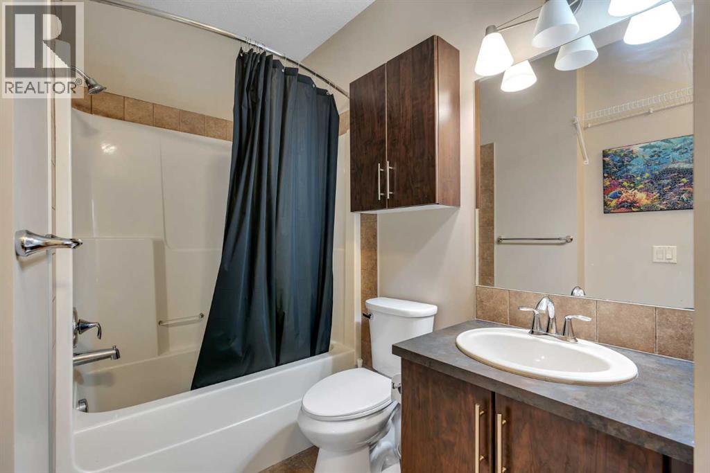Single Family House for Sale in    Avenue SE Dover Calgary 