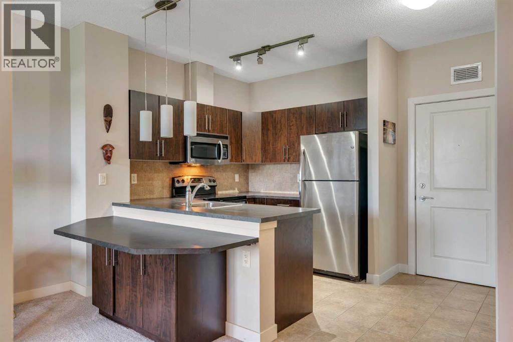 Single Family House for Sale in    Avenue SE Dover Calgary 