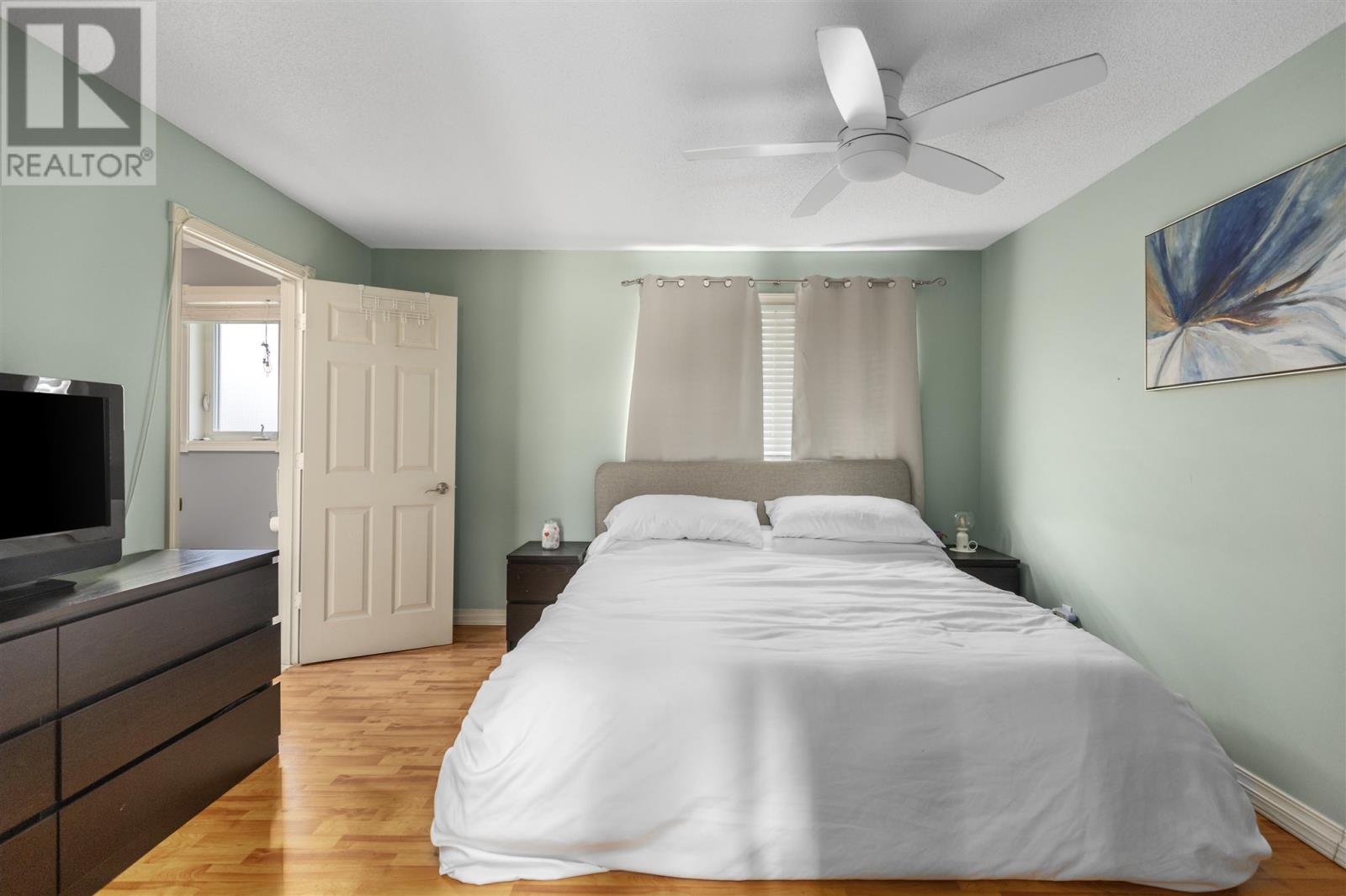 Photo 19 of 2649 Queen St E, Sault Ste Marie ON