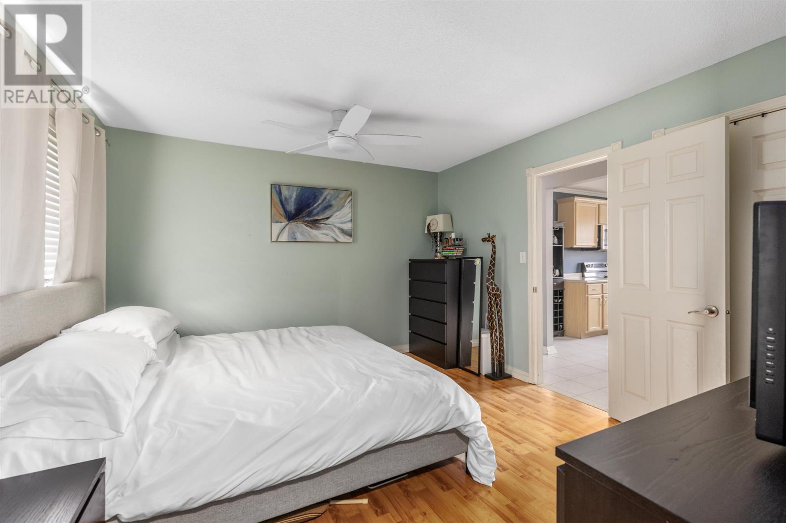 Photo 21 of 2649 Queen St E, Sault Ste Marie ON