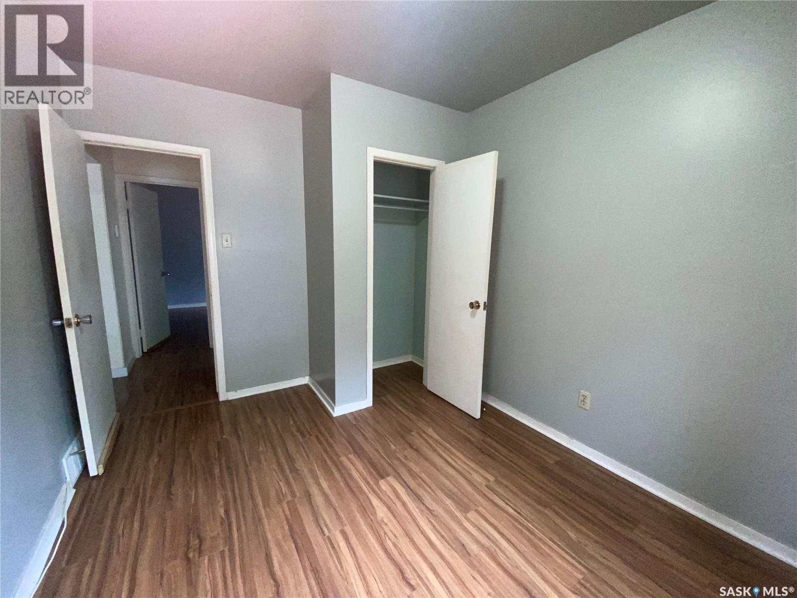 Photo 8 of 460 Wascana Street, Regina SK