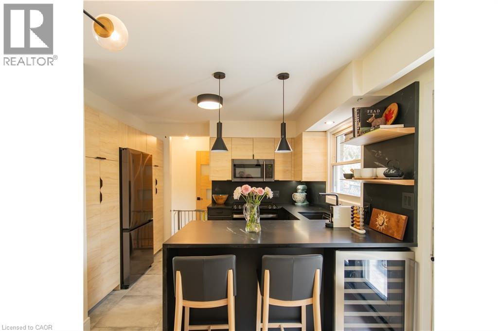 Photo 11 of 2 Grenada Drive, Simcoe ON
