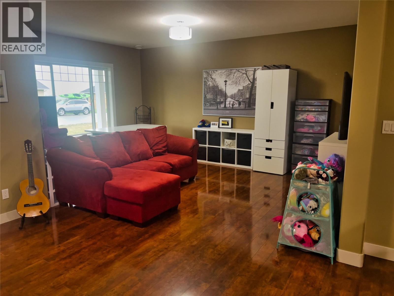 Photo 34 of 902 Purcell Crescent, Creston BC
