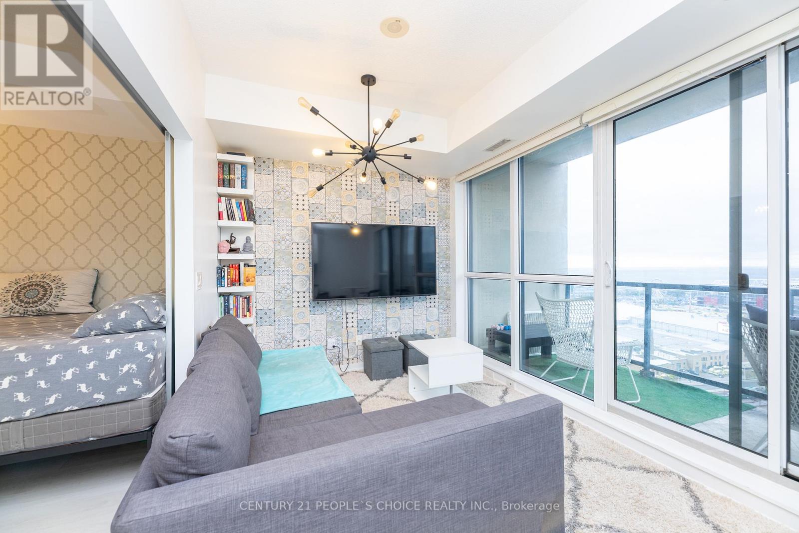 Photo 22 of 2215 51 East Liberty Street, Toronto ON