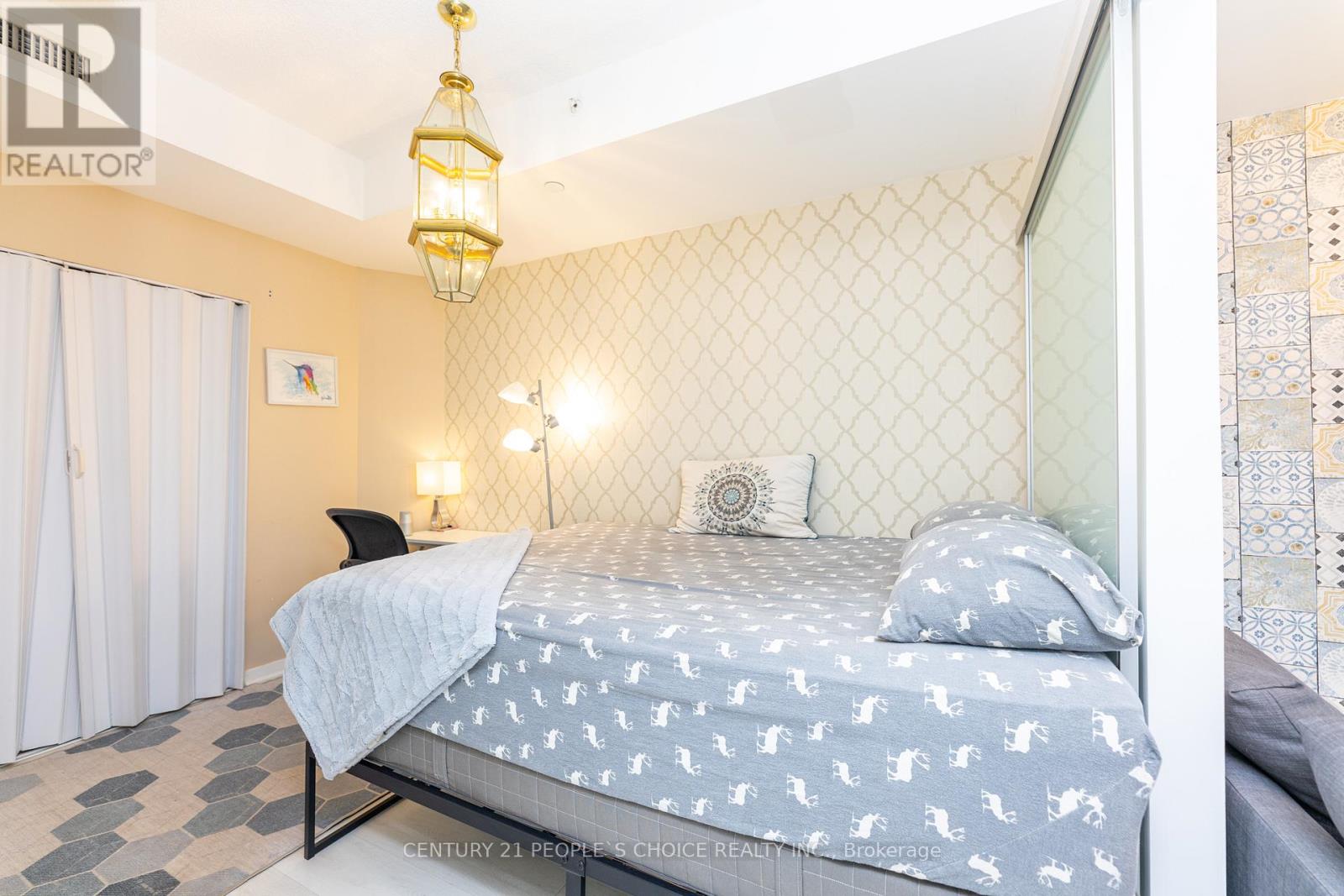 Photo 26 of 2215 51 East Liberty Street, Toronto ON