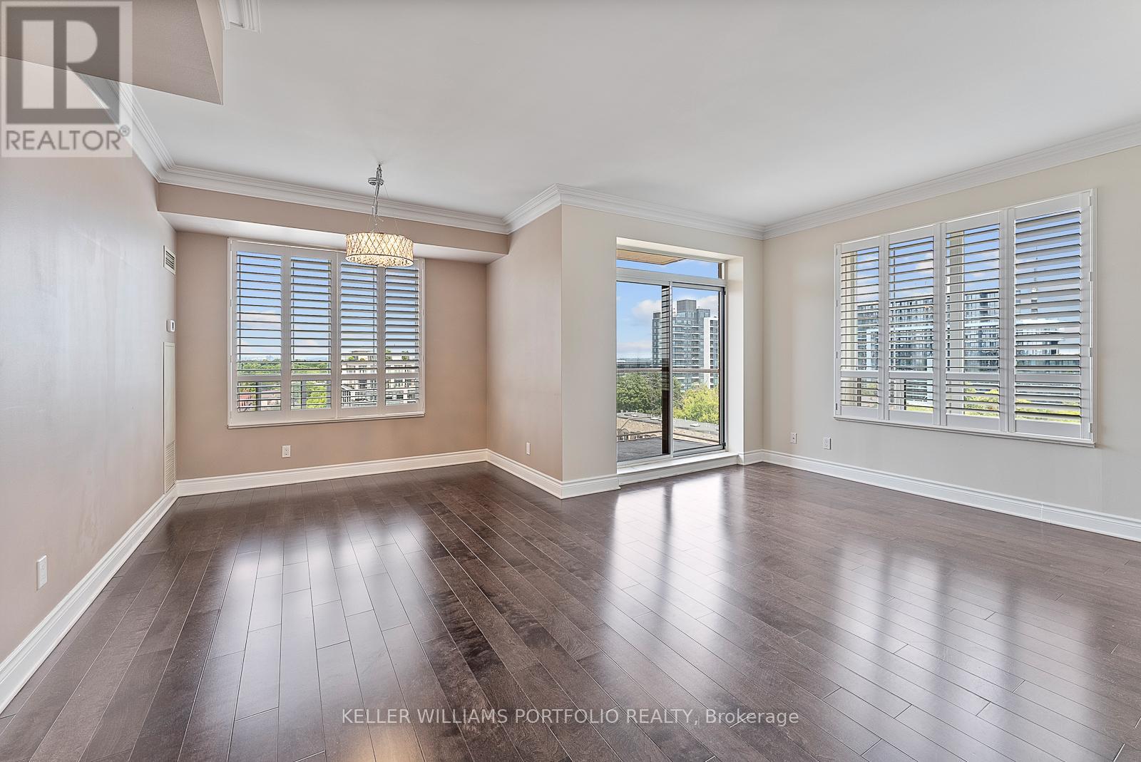 Photo 9 of 1210 2 Clairtrell Road, Toronto ON