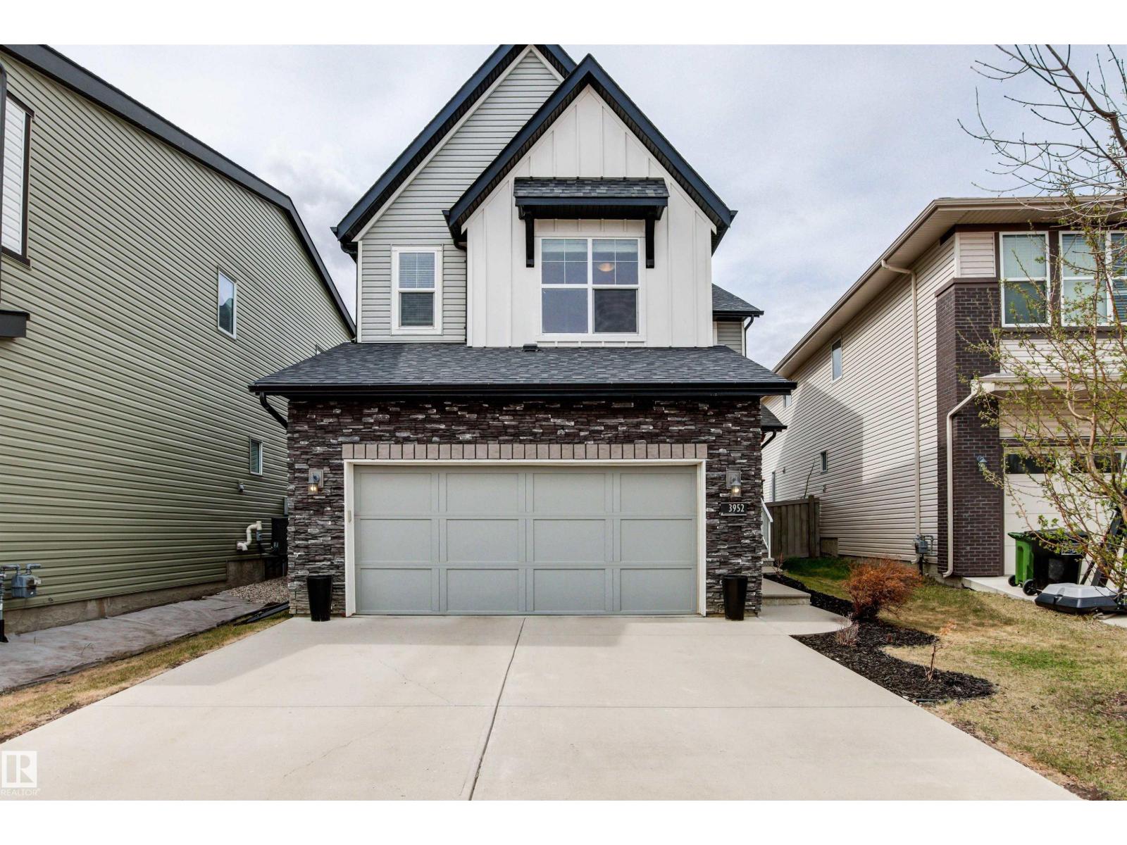 Photo 2 of 3952 Claxton Lo Sw, Edmonton AB