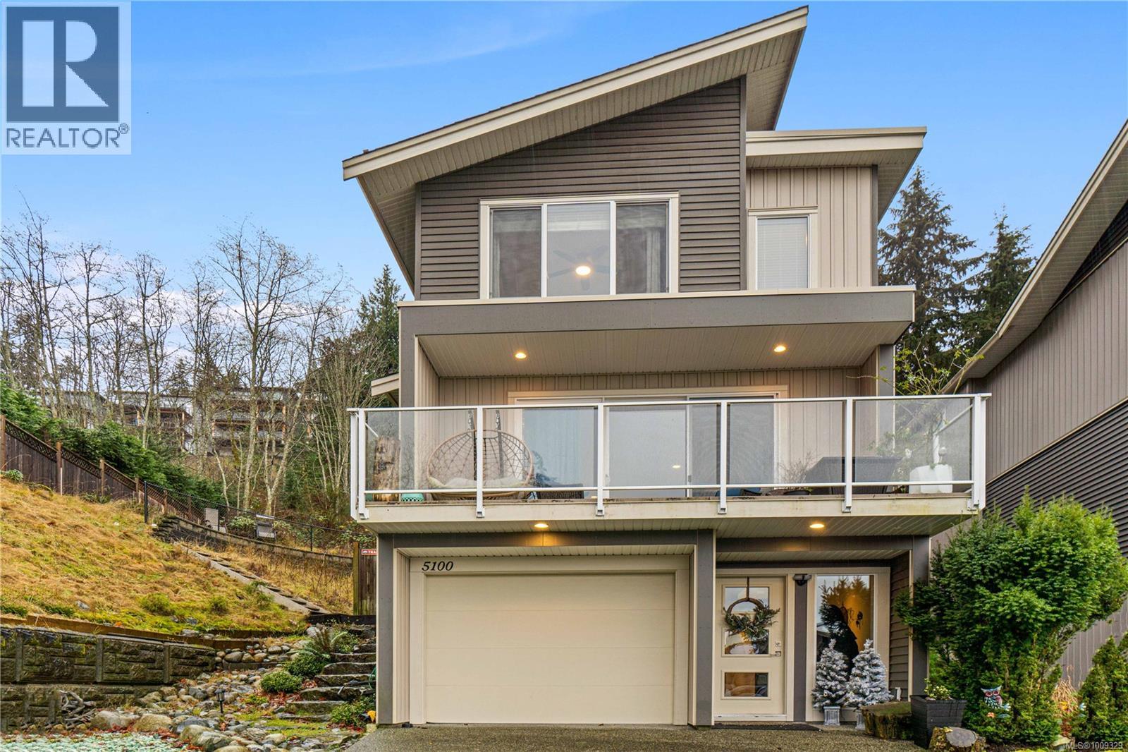 Photo 1 of 5100 Dunn Pl, Nanaimo BC