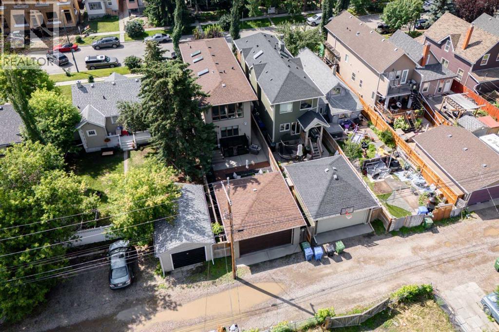 Single Family House for Sale in   Avenue SW Erlton Calgary 