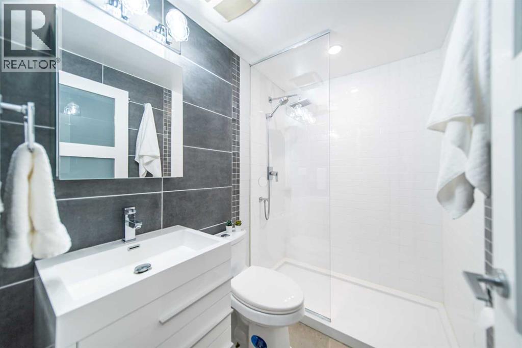 Single Family House for Sale in   Avenue SW Erlton Calgary 