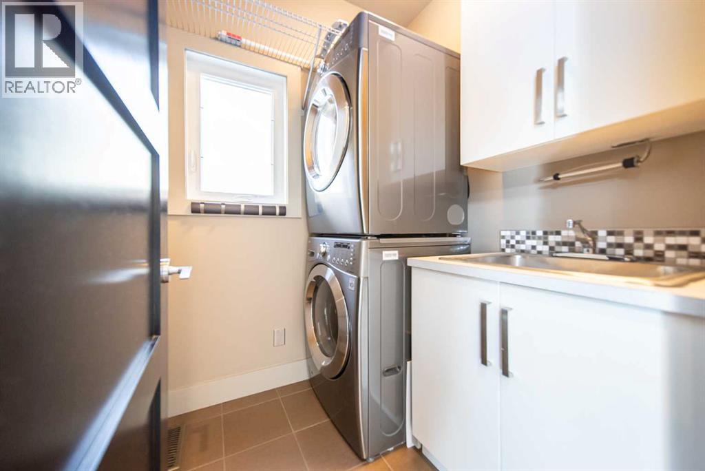 Single Family House for Sale in   Avenue SW Erlton Calgary 