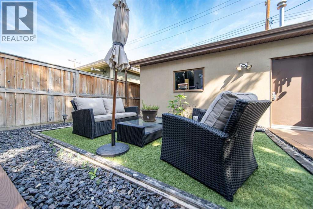 Single Family House for Sale in   Avenue SW Erlton Calgary 
