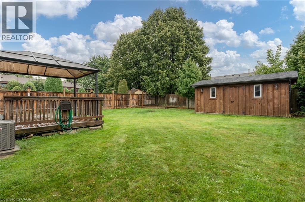 Photo 27 of 25 Glenvale Drive, Hamilton ON