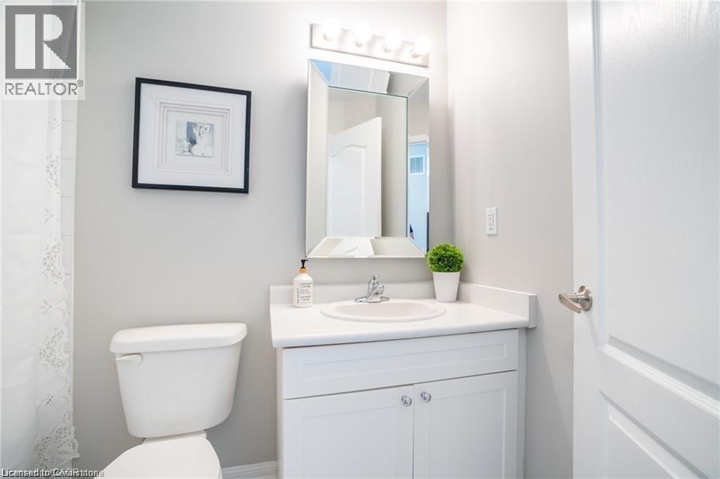Photo 1 of 69 Hepworth Crescent, Ancaster ON