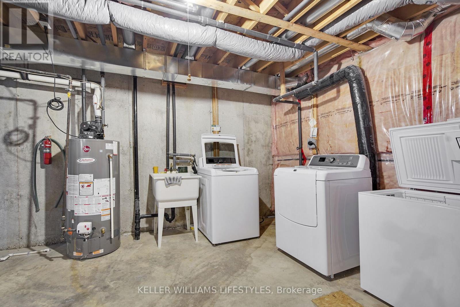 Photo 24 of 71 1478 Adelaide Street N, London North ON