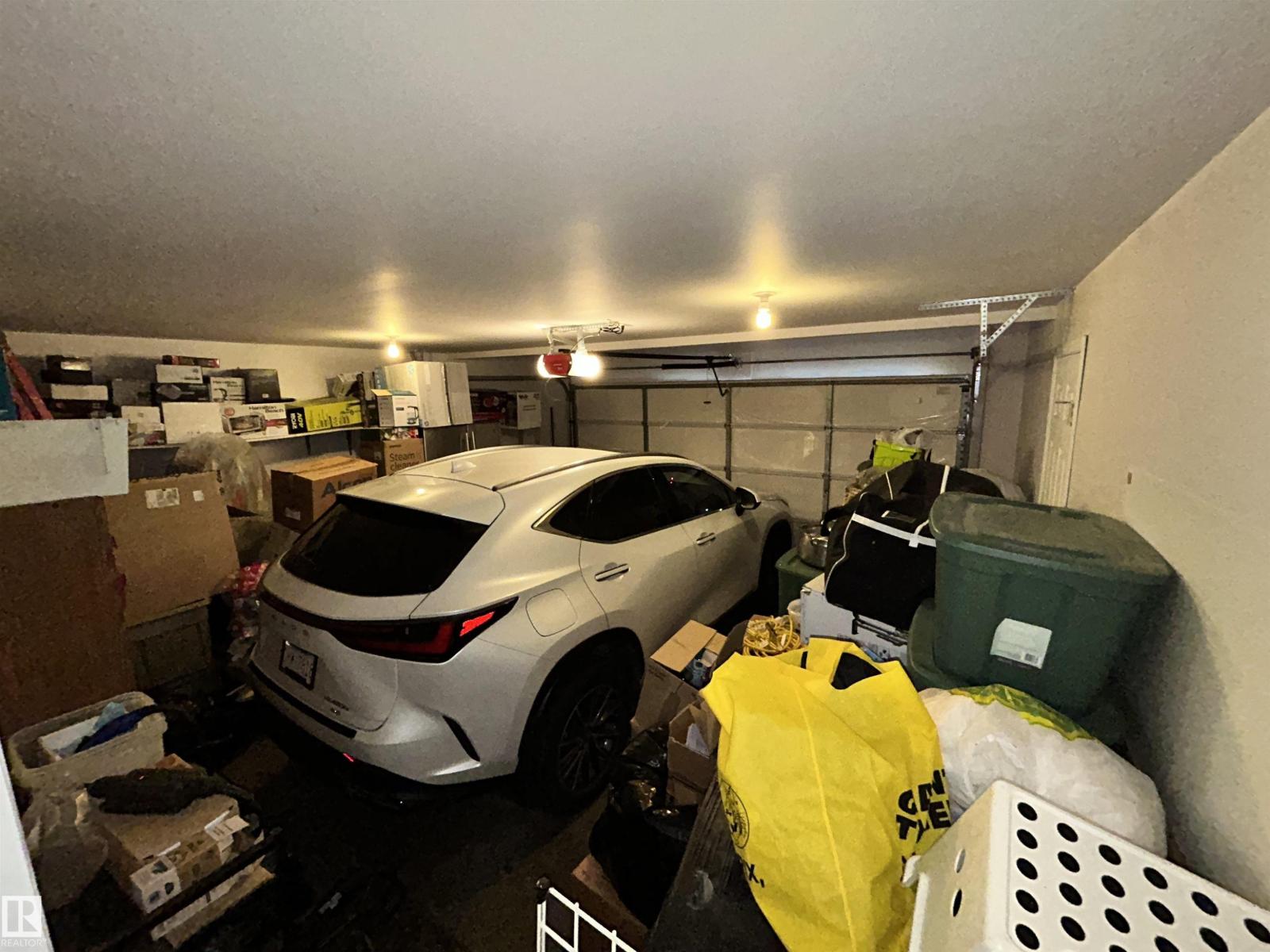 Photo 26 of 8415 156 Av Nw, Edmonton AB