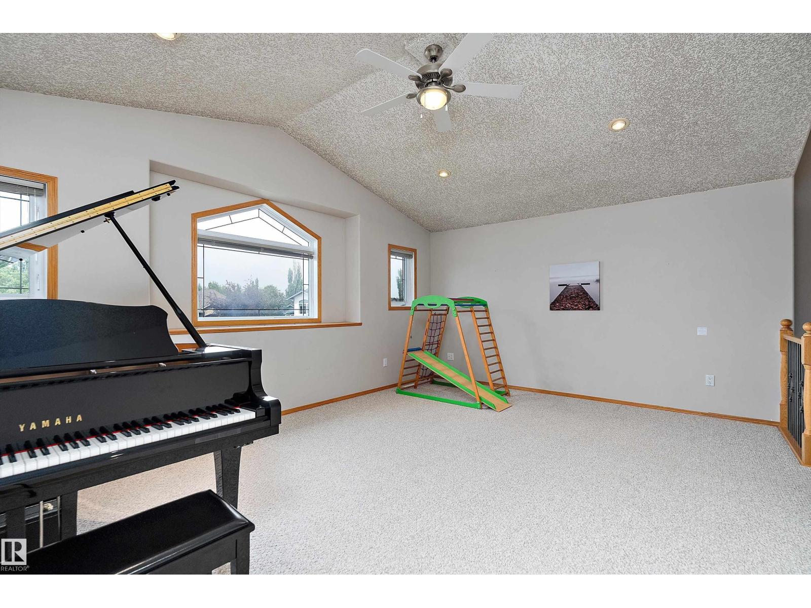 Photo 21 of 12 Birchwood Cl, Leduc AB