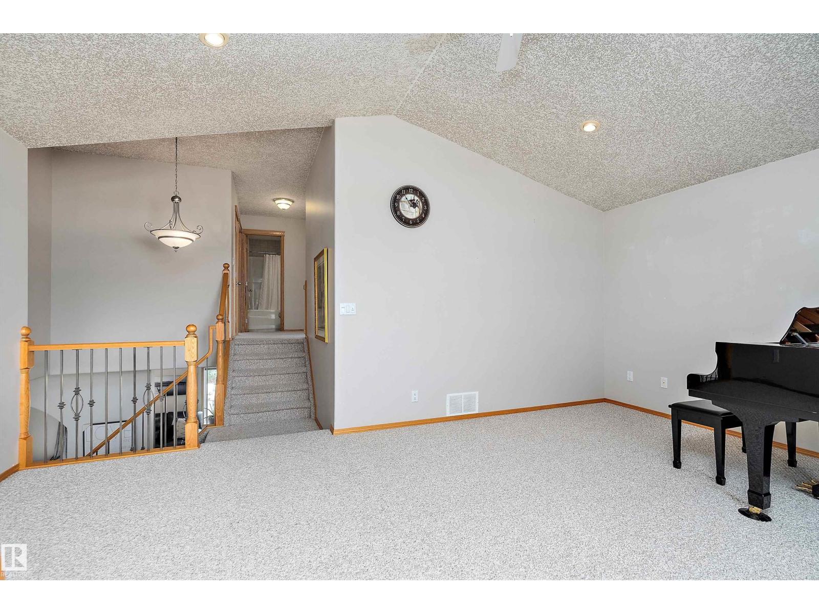 Photo 22 of 12 Birchwood Cl, Leduc AB