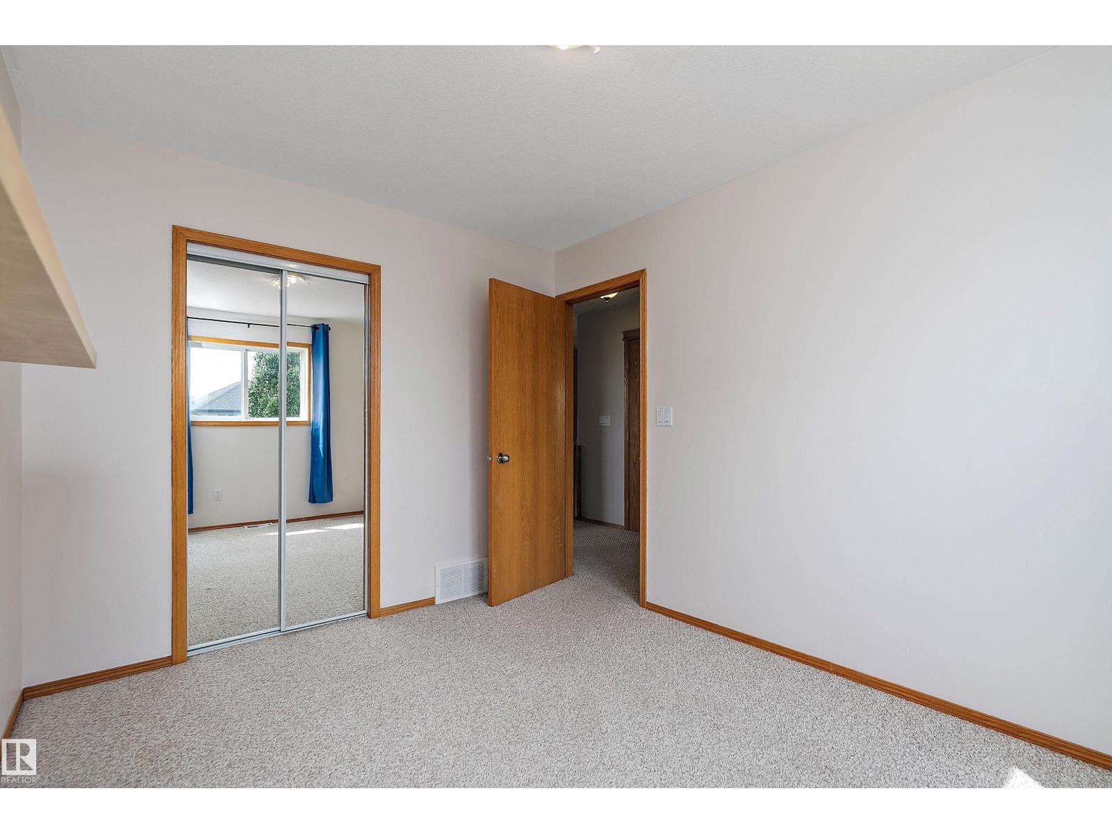 Photo 27 of 12 Birchwood Cl, Leduc AB