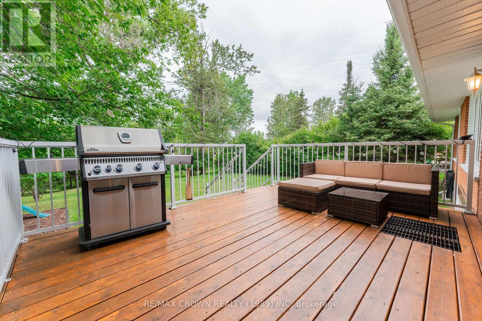 Photo 45 of 7 Sussex Place, Kapuskasing ON