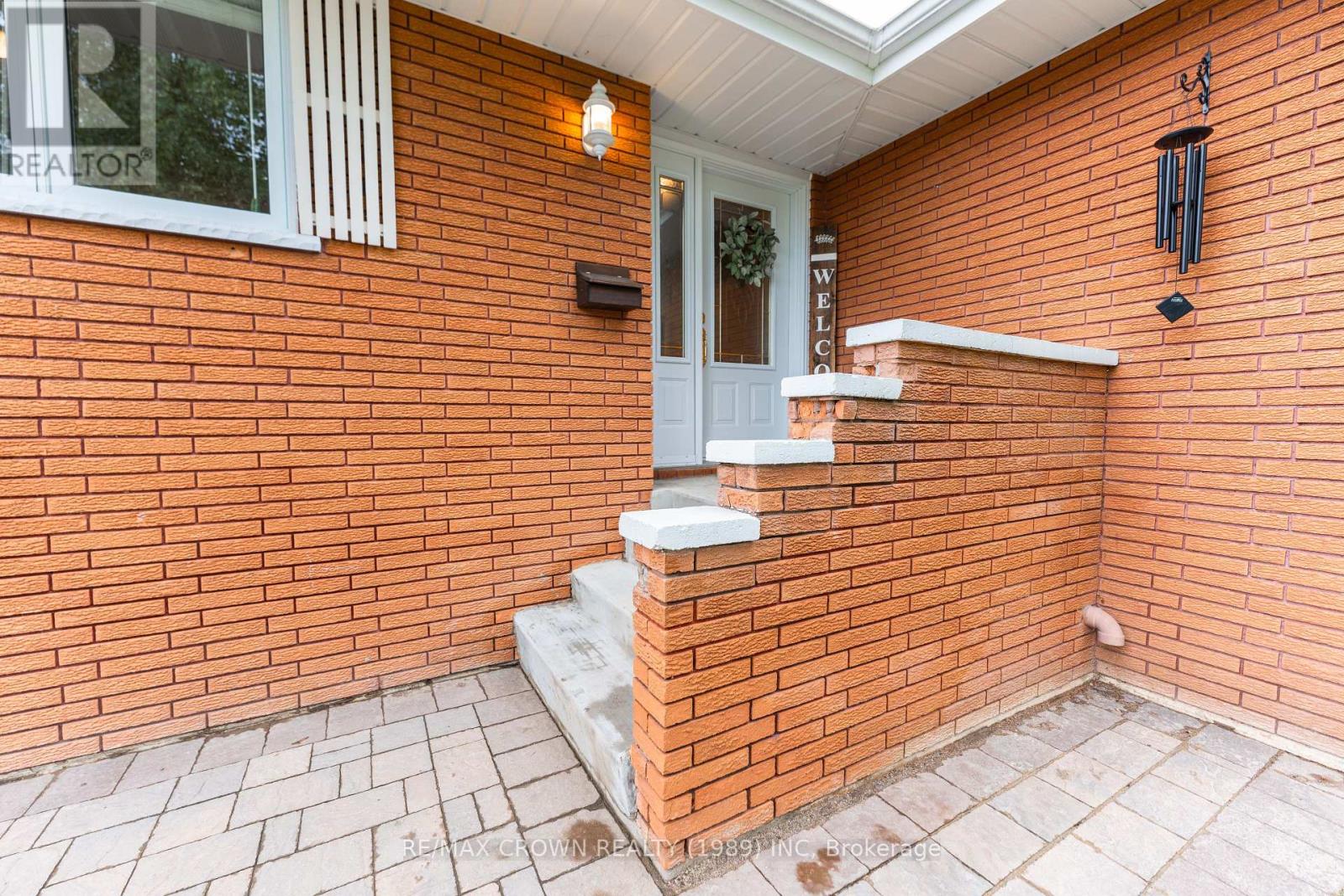 Photo 7 of 7 Sussex Place, Kapuskasing ON