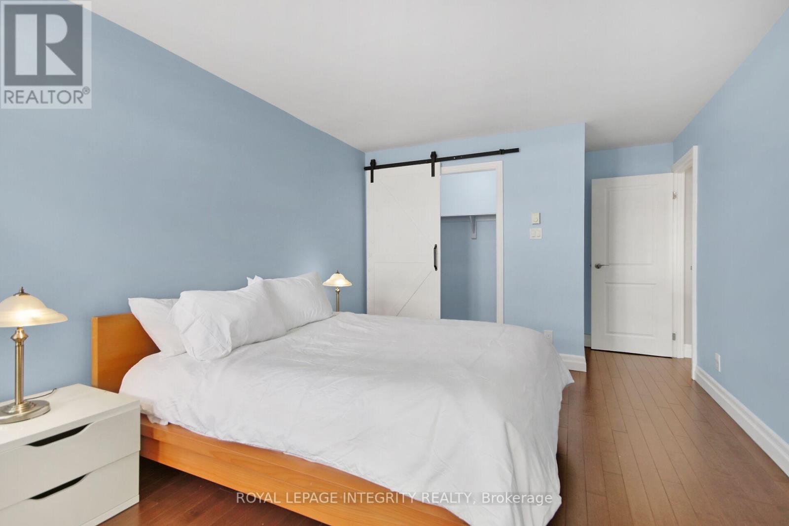 Photo 10 of 918 1025 Grenon Avenue, Ottawa ON