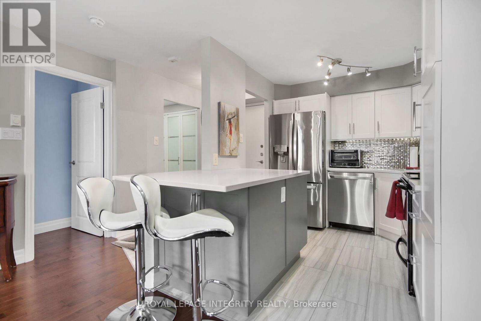 Photo 13 of 918 1025 Grenon Avenue, Ottawa ON
