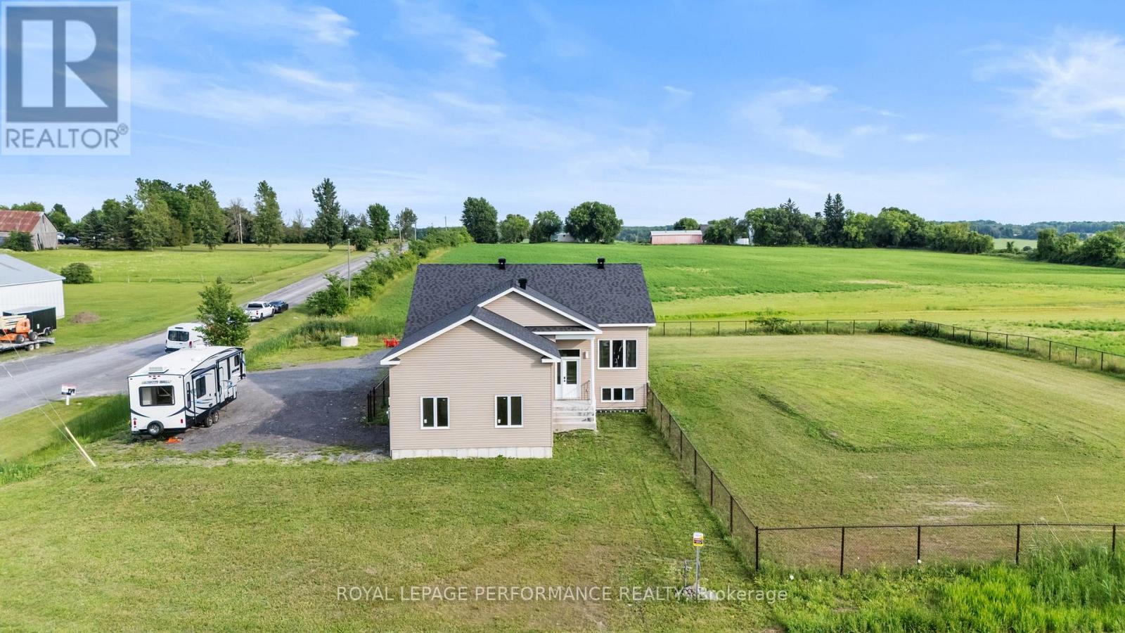Photo 11 of 3348 Bureau Road, North Glengarry ON
