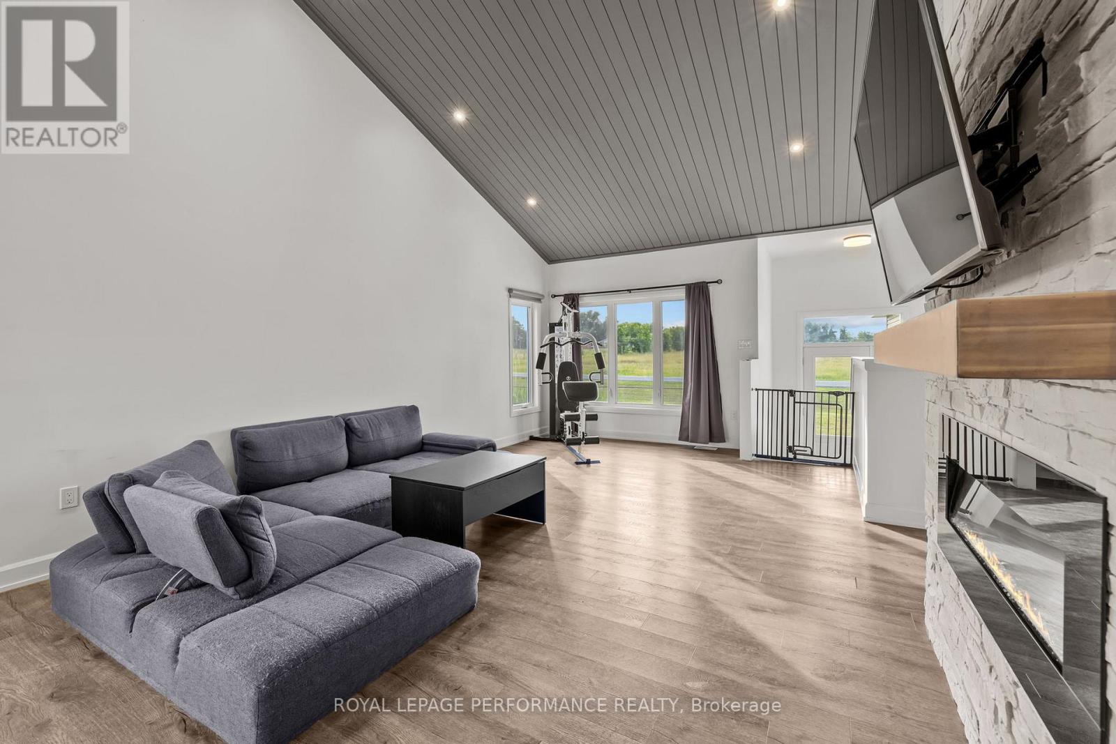Photo 17 of 3348 Bureau Road, North Glengarry ON