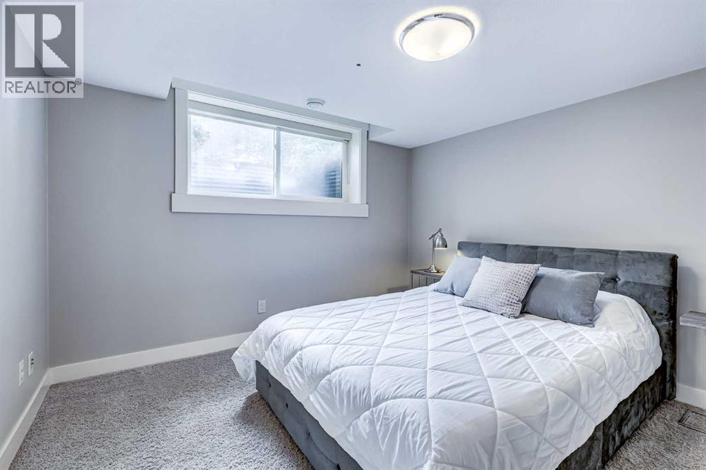 Photo 27 of 3133 40 Street Sw, Calgary AB