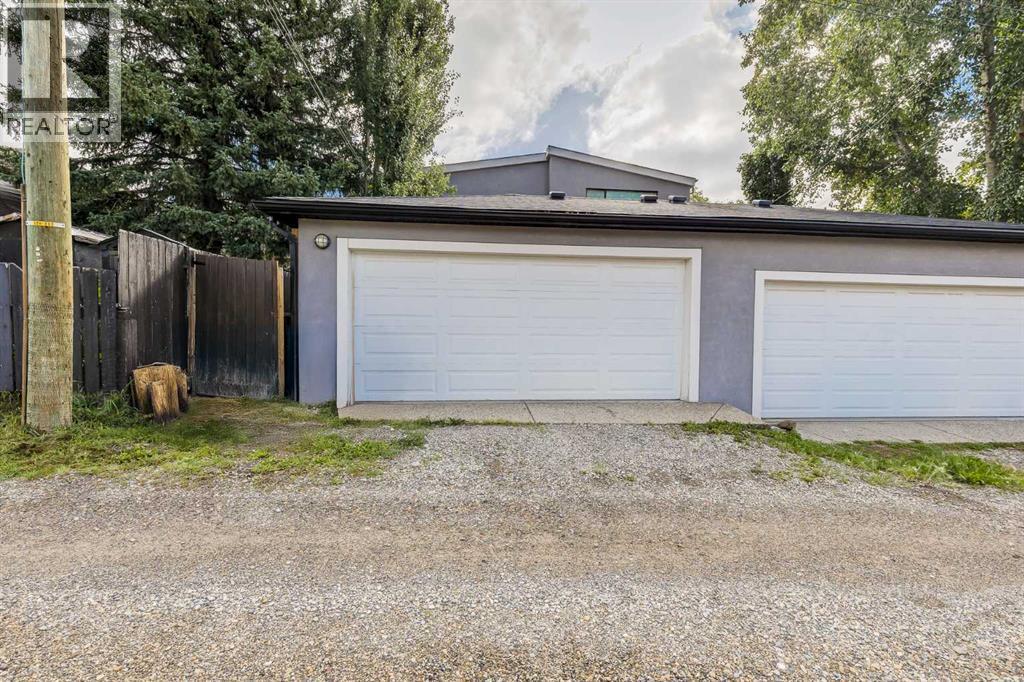 Photo 36 of 3133 40 Street Sw, Calgary AB