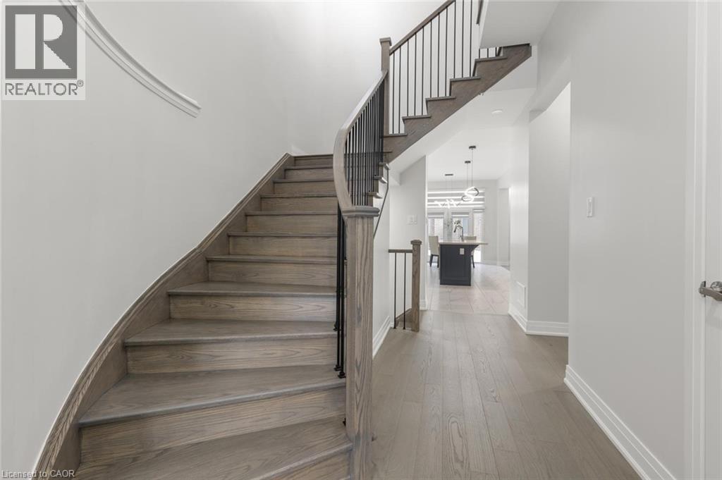 Photo 21 of 3114 Travertine Drive, Oakville ON
