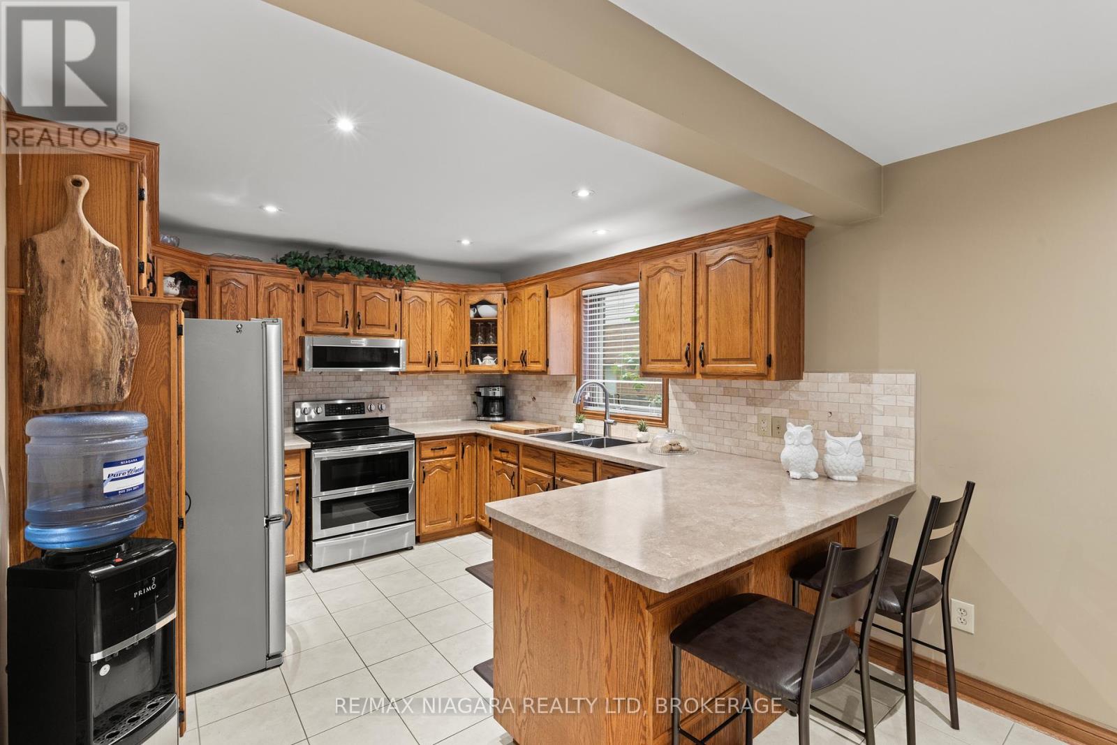 Photo 1 of 7297 Green Boughs Road, Niagara Falls ON