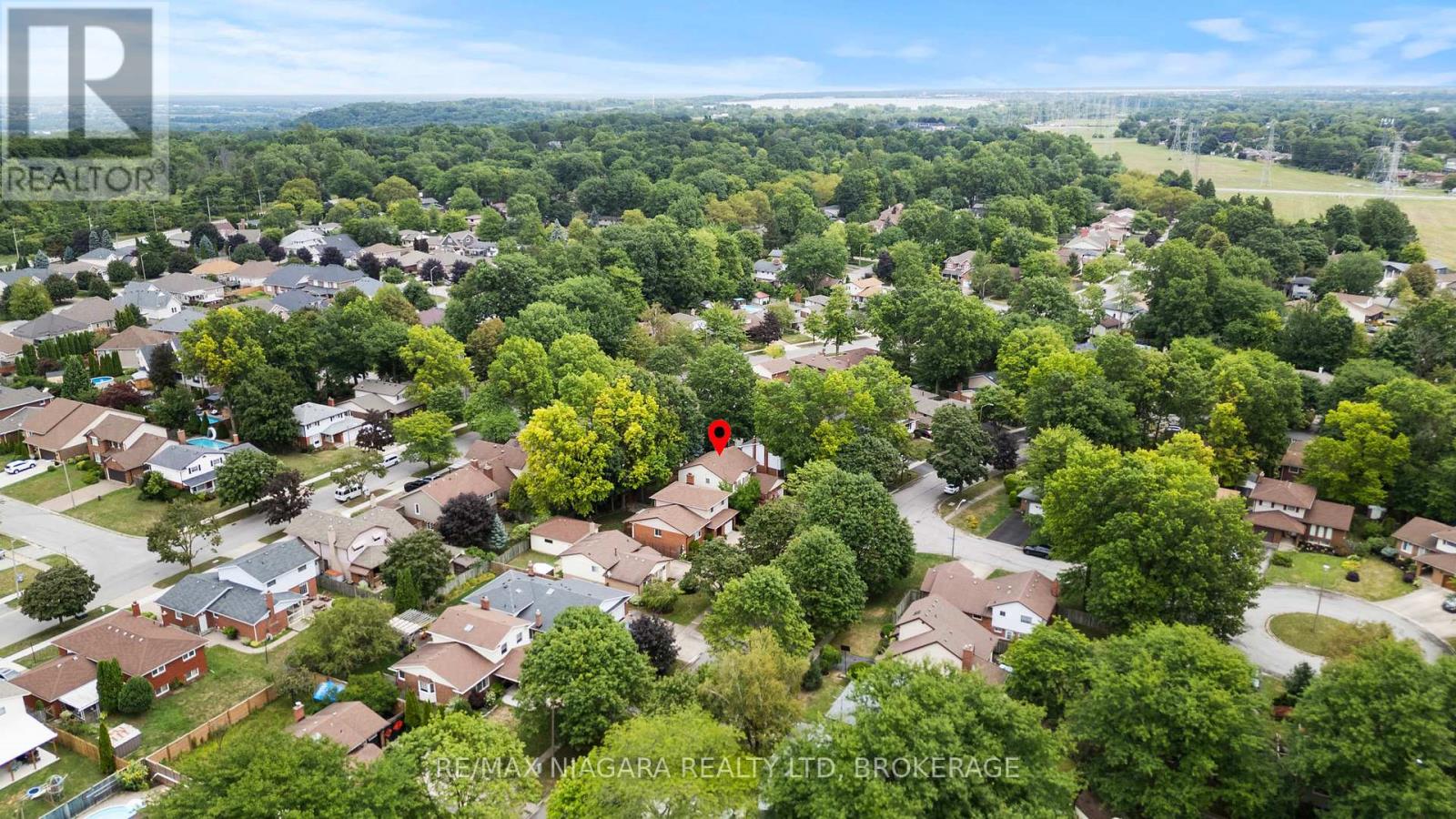 Photo 31 of 7297 Green Boughs Road, Niagara Falls ON