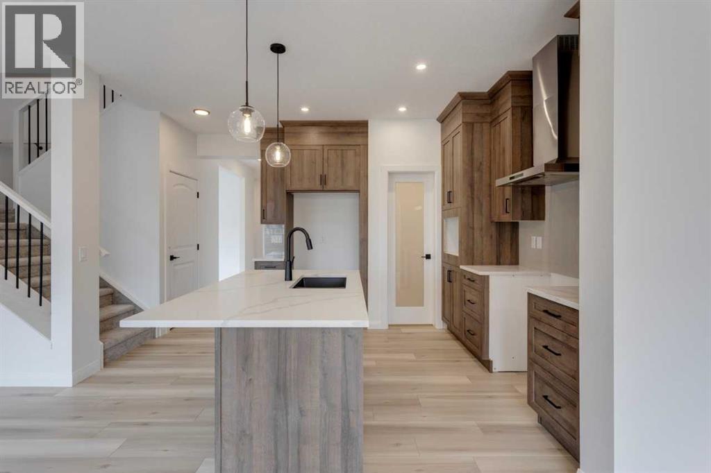 Photo 4 of 269 Dawson Wharf Crescent, Chestermere AB
