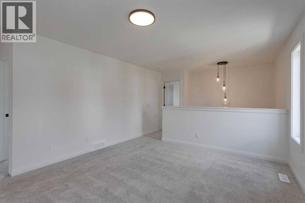 Photo 10 of 269 Dawson Wharf Crescent, Chestermere AB
