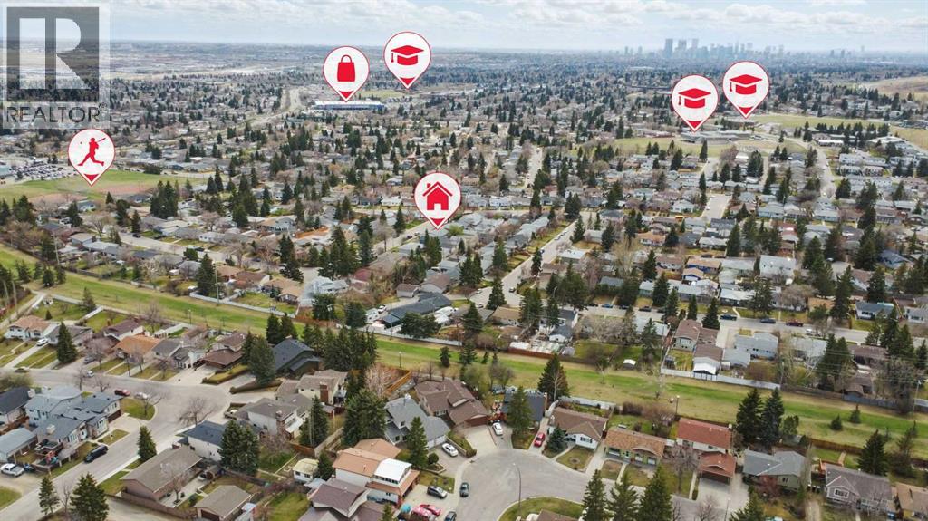 Single Family House Bungalow for Sale in  Hunterston Crescent NW Huntington Hills Calgary 