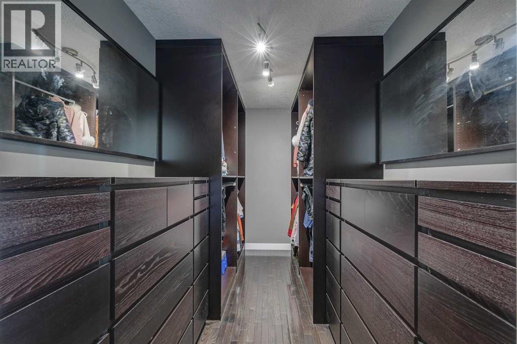 Photo 27 of 1396 Shawnee Road Sw, Calgary AB