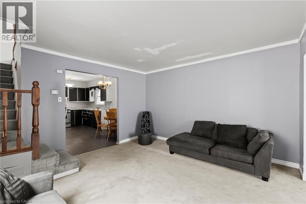 Photo 8 of 223 East 8th Street, Hamilton ON