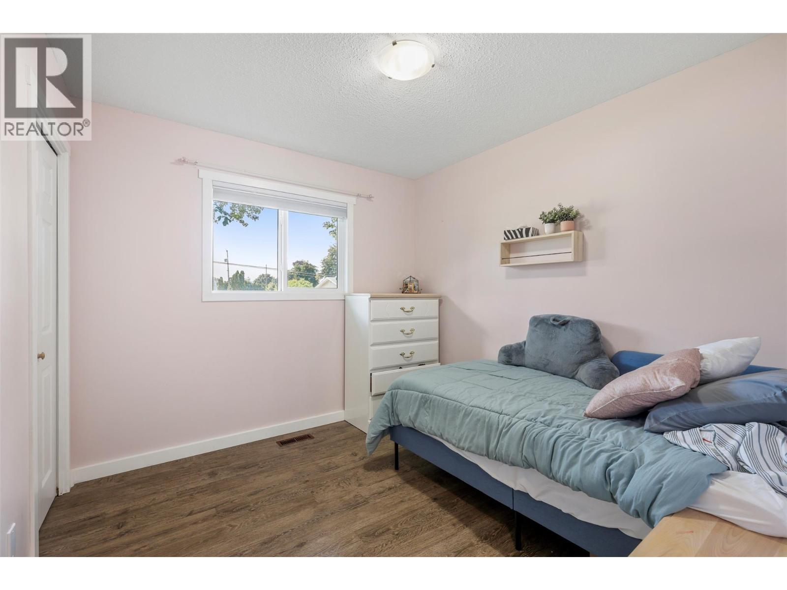 Photo 18 of 334 Reighmount Drive, Kamloops BC