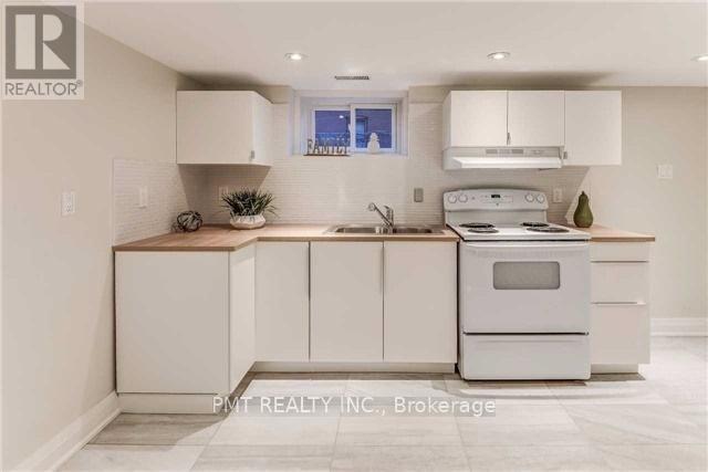 Photo 2 of Lower 119 Ninth Street, Toronto ON