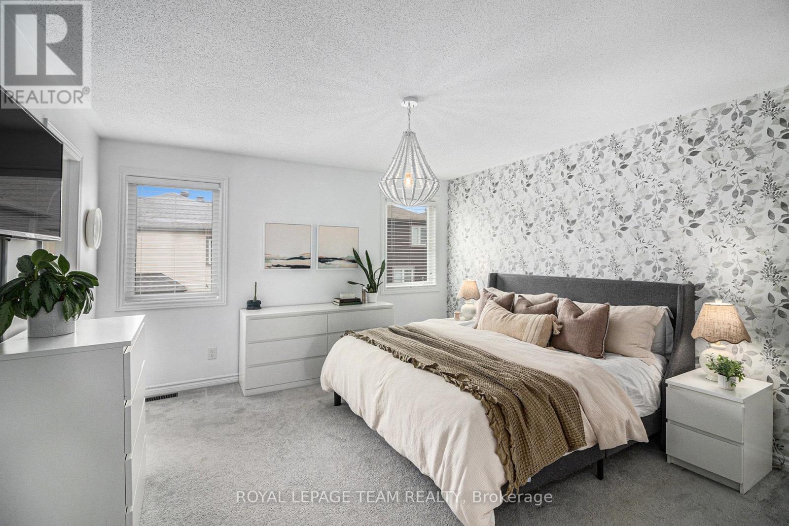 Photo 36 of 283 Casa Grande Circle, Ottawa ON