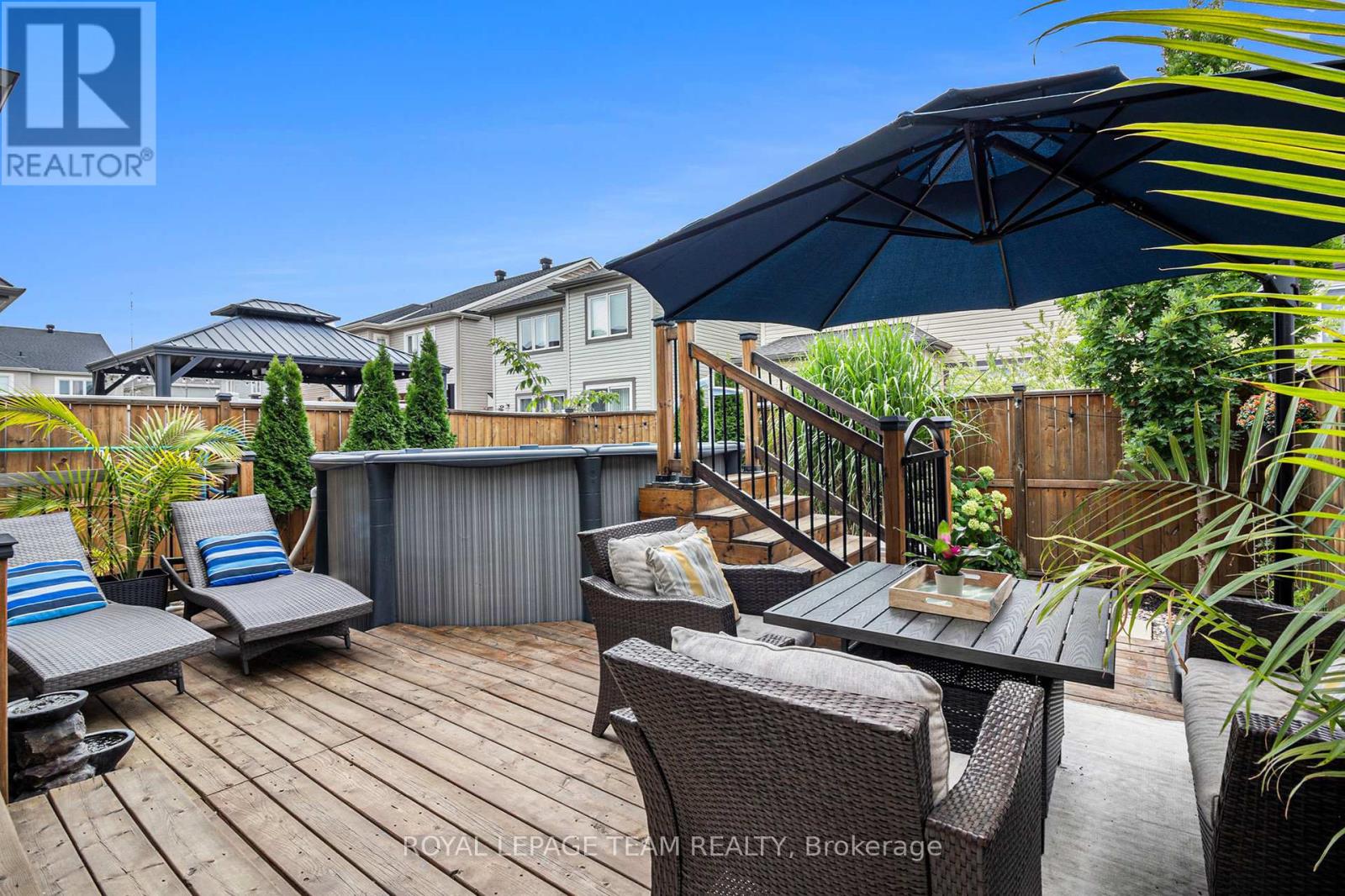 Photo 11 of 283 Casa Grande Circle, Ottawa ON