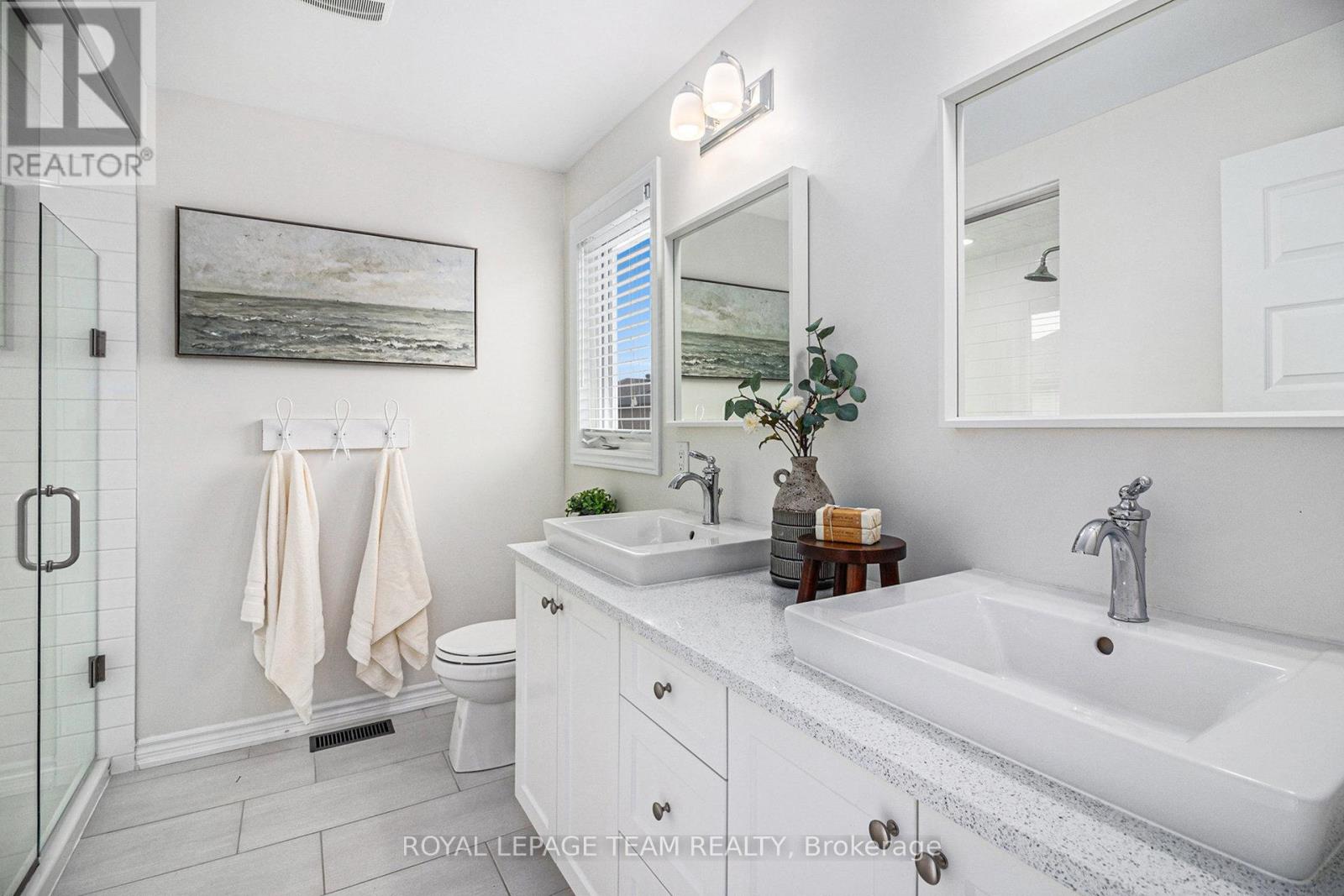 Photo 42 of 283 Casa Grande Circle, Ottawa ON