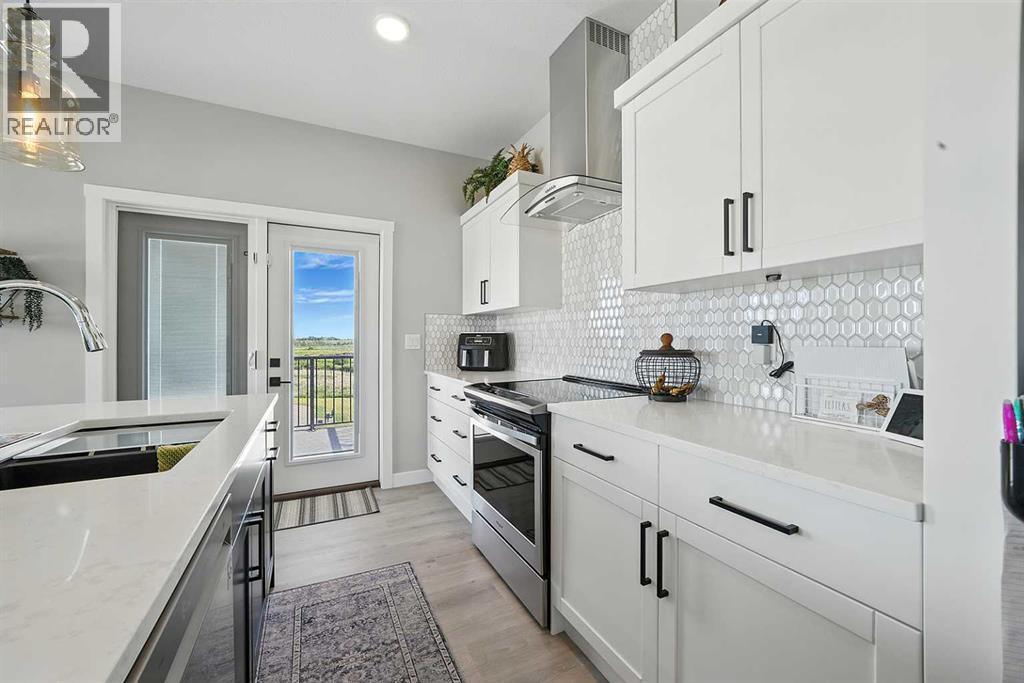 Photo 12 of 124 Eastpointe Drive, Blackfalds AB