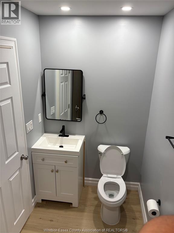 Photo 18 of 946 Howard Avenue Unit 1 2, Windsor ON