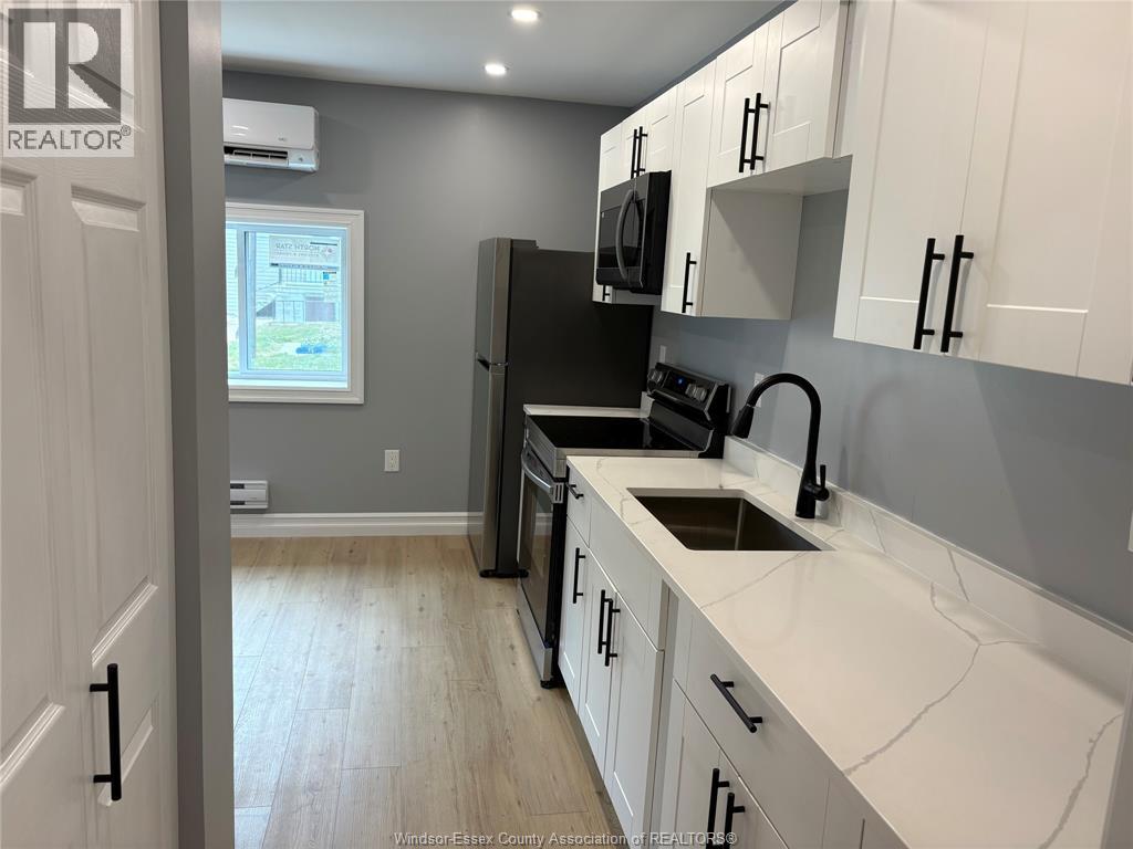 Photo 16 of 946 Howard Avenue Unit 1 2, Windsor ON