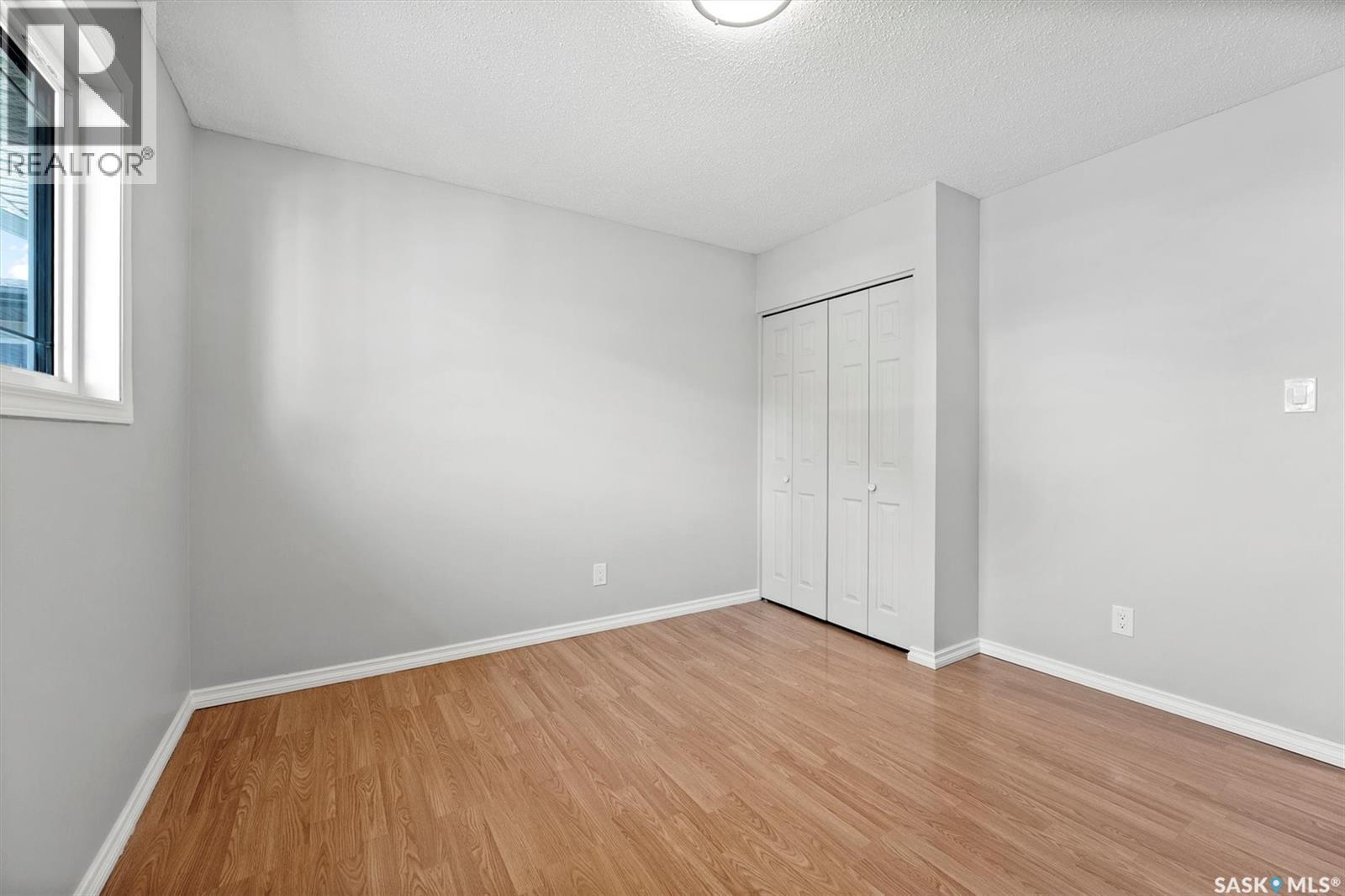 Photo 16 of 514 Mckercher Drive, Saskatoon SK