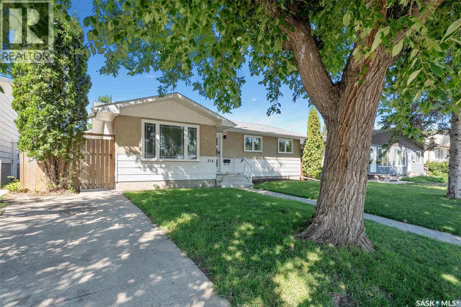 Photo 2 of 514 Mckercher Drive, Saskatoon SK