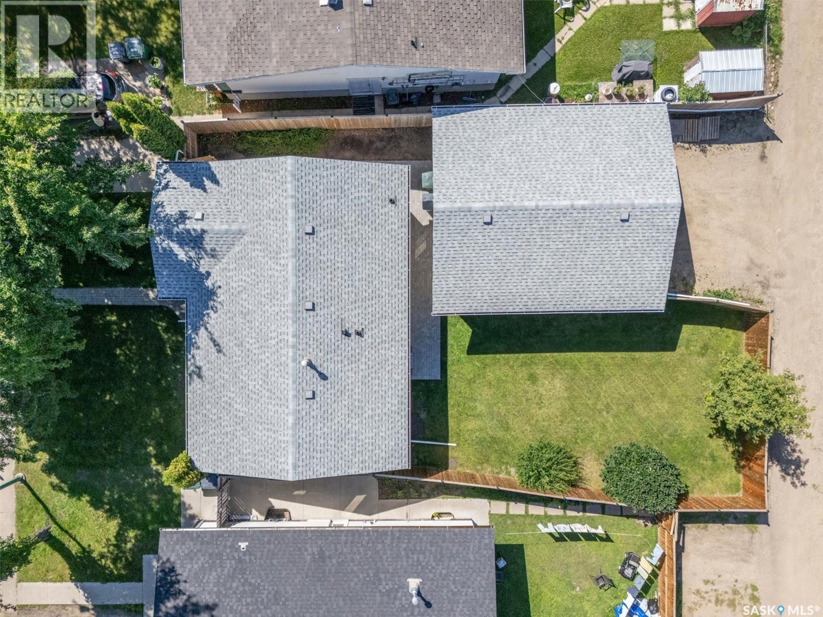 Photo 45 of 514 Mckercher Drive, Saskatoon SK